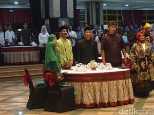 Mendikbud Jamu Makan Malam Para Raja dan Sultan se-Indonesia
