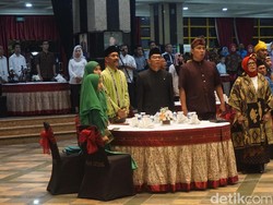 Mendikbud Jamu Makan Malam Para Raja dan Sultan se-Indonesia