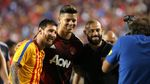 Aksi-Aksi Barcelona Taklukkan Setan Merah