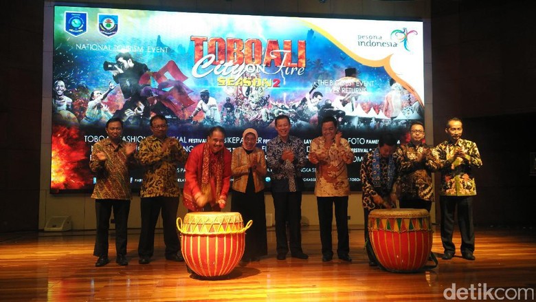 Peresmian program Toboali City On Fire (TCOF) 2017 di Kemenpar (Wahyu/detikTravel) Peresmian program Toboali City On Fire (TCOF) 2017 di Kemenpar (Wahyu/detikTravel)