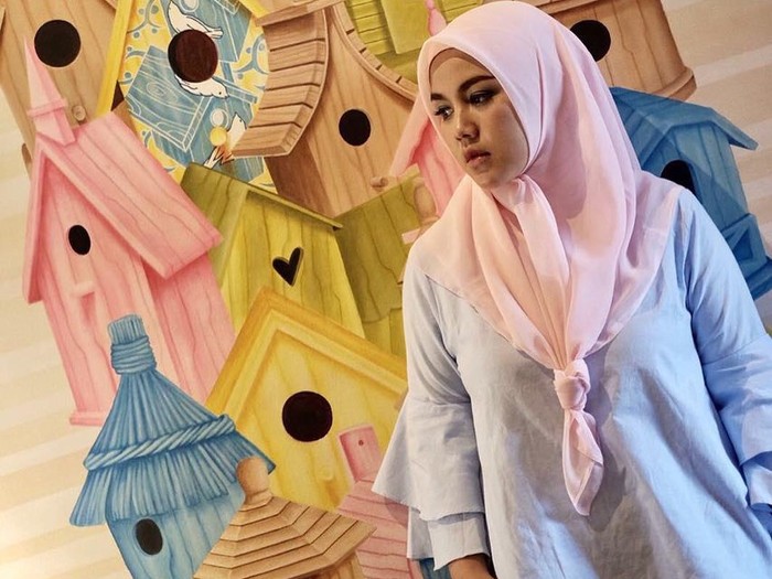 Ratu Annisa Angling Dharma Ratu Annisa Angling Dharma Ratu Annisa
