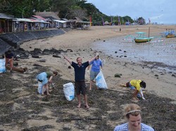 Ada Kapal Pengangkut Sampah di Bali Jelang Pertemuan IMF-WB