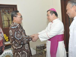 Temui Uskup di Malang, Ketua MPR: Kita Semua Saudara Sebangsa