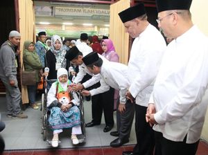 4 Calon Jemaah Haji Kloter 1 Medan Tertunda Keberangkatannya 4 Calon Jemaah Haji Kloter 1 Medan Tertunda Keberangkatannya