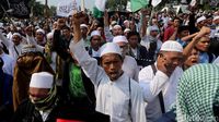 Suasana Orasi Massa Aksi 287 di Monas