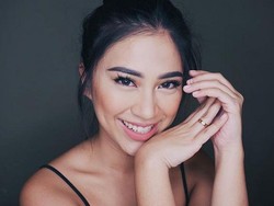 Me Time Unik ala Tyna Kanna Mirdad, Dandan Berkali-kali Dalam Sehari