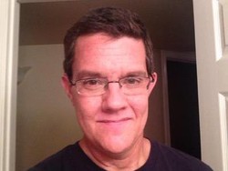 Pria Ini Jalani Operasi Pengangkatan 98 Tumor di Otaknya