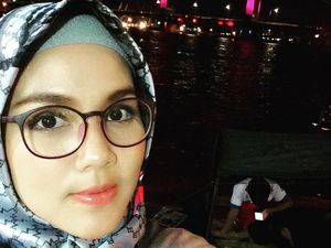 Ratu Annisa Kenang Syuting Sinetron Kolosal Bareng Beberapa Ular 27 Jam Ratu Annisa Kenang Syuting Sinetron Kolosal Bareng Beberapa Ular 27 Jam