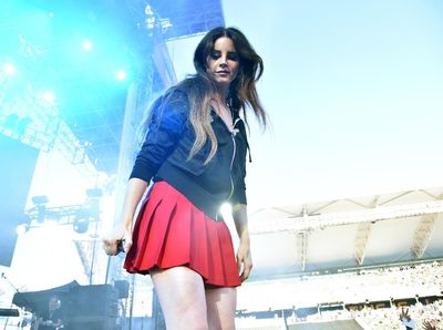 Siap-siap Dihujani 25 Lagu Baru Lana Del Rey
