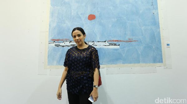 Baju Menerawang Angel Pieters