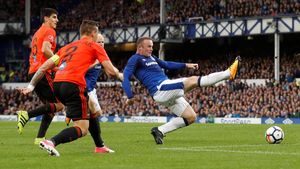 Melihat Debut Rooney di Eropa bersama Everton