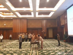 Amankan APBN dan Pasar Keuangan, Sri Mulyani Lantik Dua Staf Ahli