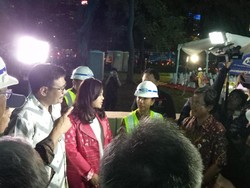 Bareng Istri, Djarot Hadiri Open Traffic Simpang Susun Semanggi