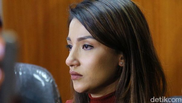 Bicara Soal Anak di KPAI, Tsania Marwa Menangis