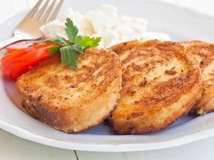 Yuk, Bikin Menu Brunch Cheesy French Toast yang Mudah Ini! Yuk, Bikin Menu Brunch Cheesy French Toast yang Mudah Ini!