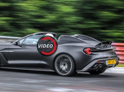 Mobil Balap Jalanan Aston Martin Vanquish Zagato Mulai Tampil