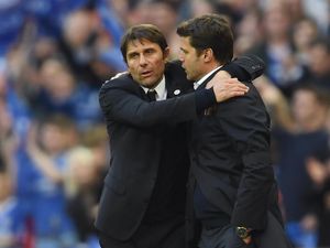 Pochettino: Hormati Tottenham, Conte