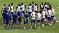 Sementara itu, Chelsea melakukan latihan di Singapore American School, menatap pertandingan di National Stadium, Sabtu (29/7/2017).(Suhaimi Abdullah/Getty Images)