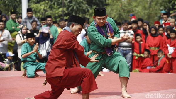 Melihat Keseruan Lebaran Betawi 2017 di Setu Babakan