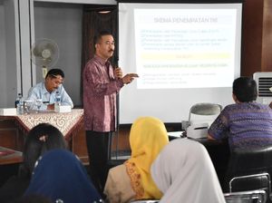 BNP2TKI Minta Aparat Desa Teliti Cek Dokumen Izin Calon TKI BNP2TKI Minta Aparat Desa Teliti Cek Dokumen Izin Calon TKI