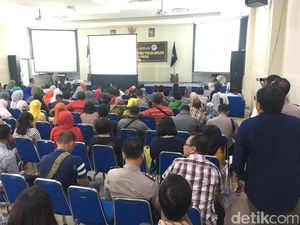Hasil Ujian Realtime Bikin Kerabat Calon Taruna Akpol Deg-degan Hasil Ujian Realtime Bikin Kerabat Calon Taruna Akpol Deg-degan