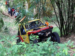 Aksi Offroader Saat Taklukan Medan Ranggawulung Adventure Offroad