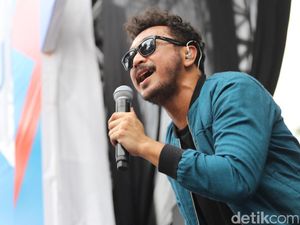 Giring Mulai Rehat, Nidji Akan Ganti Vokalis? Giring Mulai Rehat, Nidji Akan Ganti Vokalis?