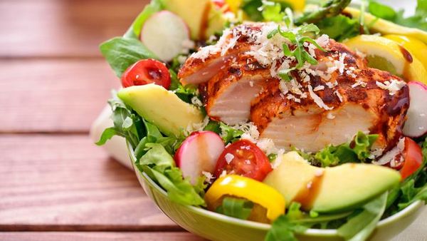 Mau Racik Salad? Ini 8 Sayuran yang Paling Tinggi Nutrisinya