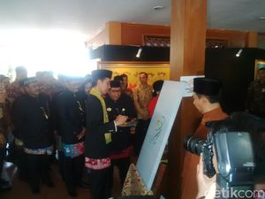 Ketua Bamus ke Jokowi: Doain Anak Betawi Jadi Presiden Ketua Bamus ke Jokowi: Doain Anak Betawi Jadi Presiden