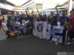Mumpung Dekat, Fans Chelsea dari Indonesia Sambangi Singapura