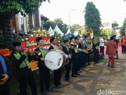 Ada Jokowi, Pengunjung Lebaran Betawi di Setu Babakan Membludak