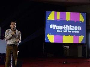 Kisah Inspiratif Dokter Gamal Bantu Pasien Miskin via Aplikasi