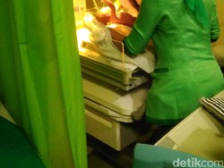 Seorang Ibu Melahirkan di Kamar Mandi Apartemen Kebagusan City
