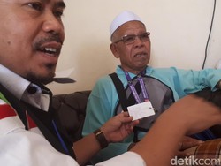 Saat Jemaah Malaysia Bingung dan Nyasar ke Kantor Haji Indonesia