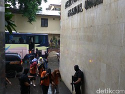 92 WNA Penipu di Surabaya Bermodus Pura-pura Jadi Polisi atau Jaksa