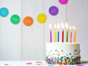 Megahnya Kue Ulang Tahun Ahok Dihiasi Seluruh Hasil Kerjanya Untuk Jakarta Megahnya Kue Ulang Tahun Ahok Dihiasi Seluruh Hasil Kerjanya Untuk Jakarta