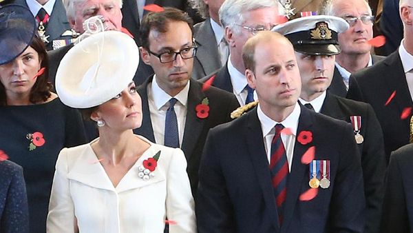 Stunning! Cantiknya Kate Middleton dengan Coat Dress