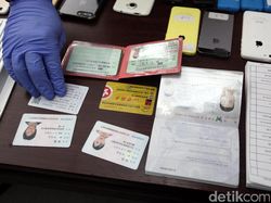 Polisi Pulangkan WNI yang Sempat Diamankan Terkait Kejahatan Siber