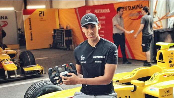 Sean Gelael jalani tes F1 di Toro Rosso pekan ini (Foto: Istimewa) Sean Gelael jalani tes F1 di Toro Rosso pekan ini (Foto: Istimewa)