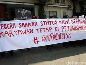 TransJ Angkat Karyawan yang Sempat Demo Kejelasan Status