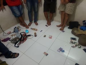 Polsek Tebet Tangkap 4 Pejudi saat Sedang Main Remi