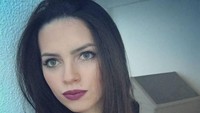 Ada yang bisa menebak siapa perempuan manis ini? Kalau masih asing, perkenalkan, namanya Lais Moraes. Dia adalah pasangan Ederson Moraes, kiper Manchester City. (Foto: Facebook Lais Moraes)
