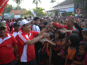 Pendidikan Mencerdaskan dan Berakhlak