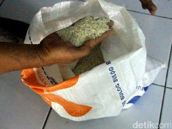 Dikeluhkan Berbau, Bulog Pekalongan  Menyatakan Layak Konsumsi