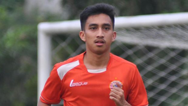 Fitra Ridwan mendapat kesempatan bermain dalam 15 menit terakhir.