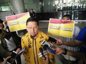 Doli Kurnia dkk Minta Jokowi Turun Tangan Bersihkan Citra Golkar