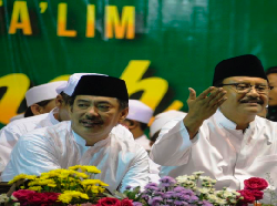 Atasi Kesenjangan, Entas Kemiskinan