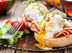 Di Resto Ini Bisa Puas Nikmati Sunday Brunch Bersama Keluarga