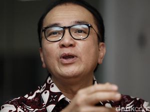Demokrat Minta Caleg Artis Contoh Tantowi Yahya
