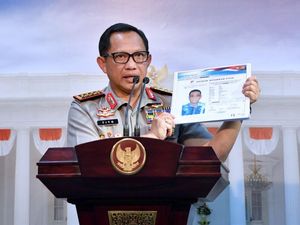 Polisi Cari Pria yang Tanyakan Baju Gamis ke Rumah Novel